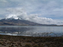 Lauca Nationalpark und der Vulkan Parinacota